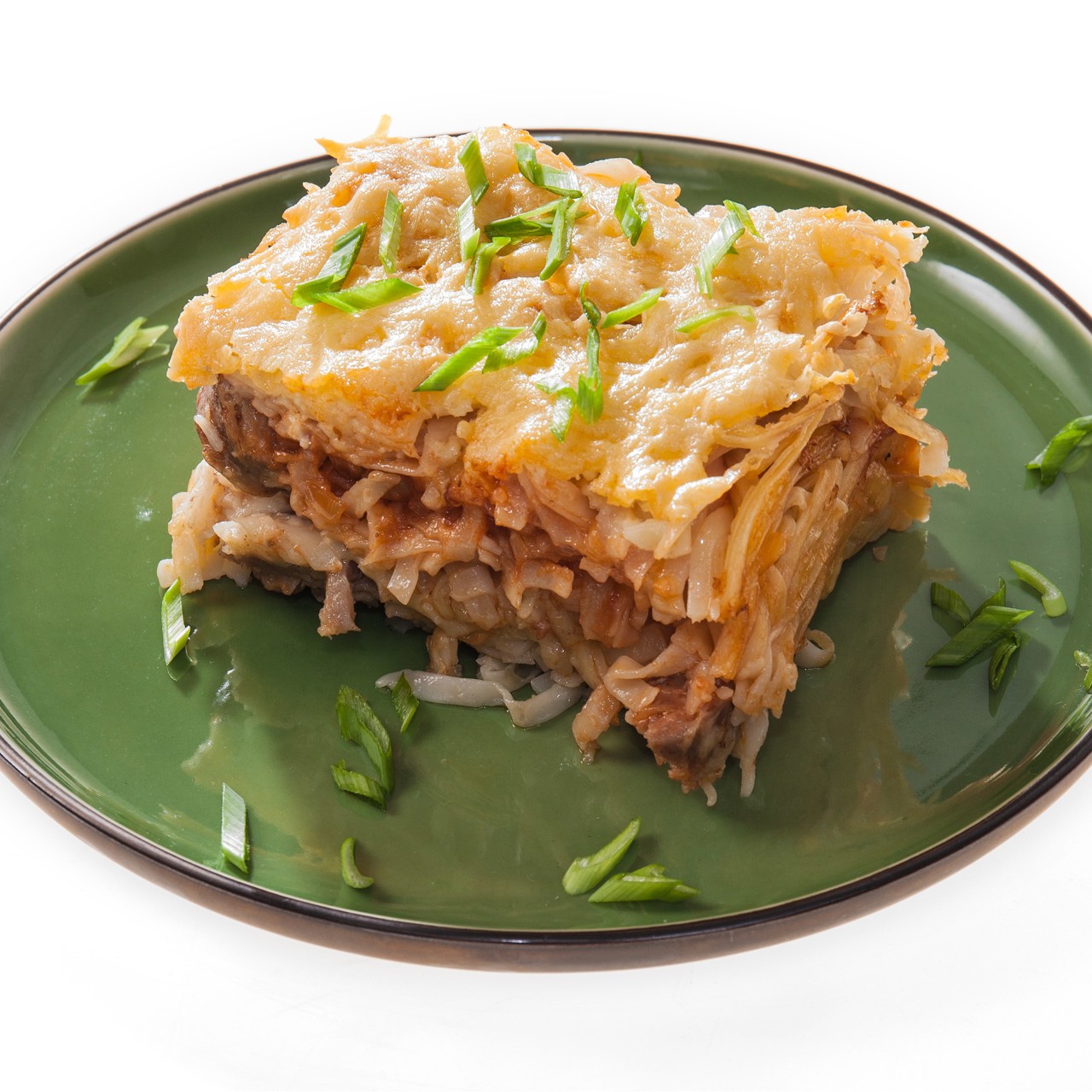 Запеканка из пшеничной лапши с купатами