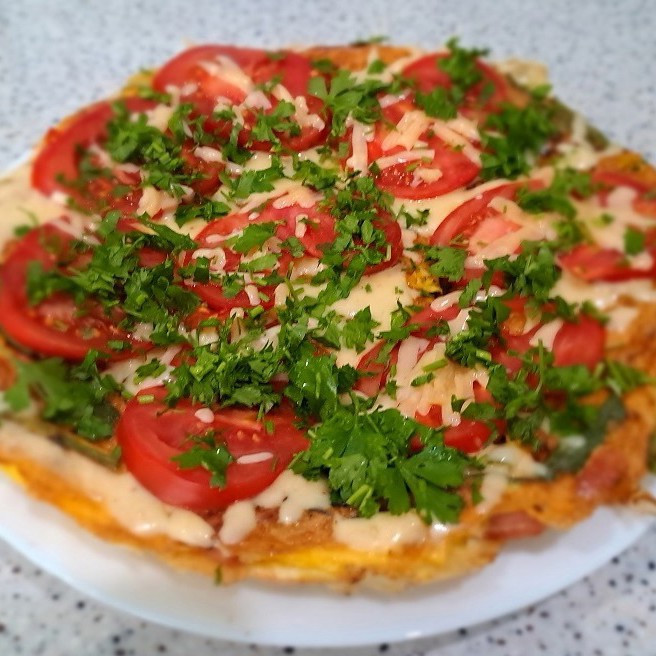 Завтрак из лаваша со спаржевой фасолью