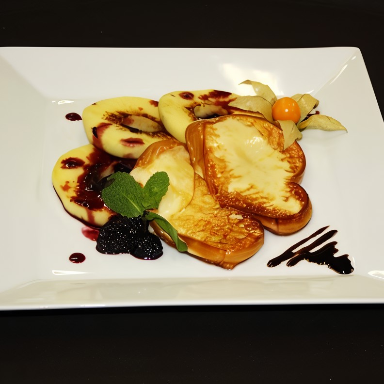 Жареная скаморца с яблоками и ежевичным конфитюром