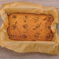 Апельсиновый брауни с грецкими орехами