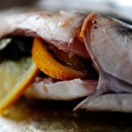 Ароматная дорада с розмарином