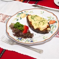 Баклажаны с грибами под соусом бешамель