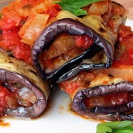 Баклажанные рулетики с начинкой