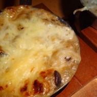 Баклажанный жюльен с грибами