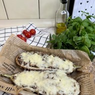 Баклажаны с фаршем и сыром