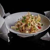 Баклажаны с виноградом и сыром фета