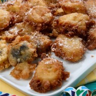 Бананы в кляре по-индонезийски