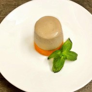 Банановая панна-котта с морковно-апельсиновым желе