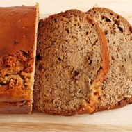 Банановый хлеб с миндальным экстрактом