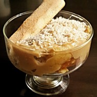 Банановый заварной десерт