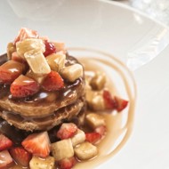 Банановые оладьи на овсянке с кокосовой карамелью