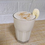 Молочный коктейль с бананом