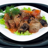 Баранина со сливами