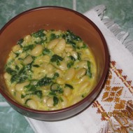 Белая фасоль и шпинат с шафраном