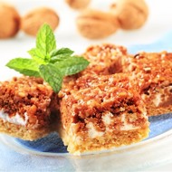 Бисквитный ореховый торт