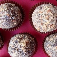 Быстрые конфеты с творогом и мюсли