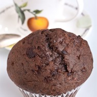 Быстрые маффины с кусочками шоколада