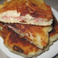 Быстрые сырные лепешки