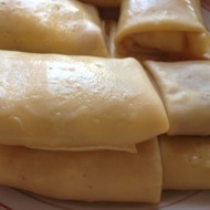 Блинчики с творогом и бальзамическим кремом