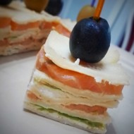 Блинные канапе