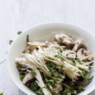 Брускетта с грибами и сыром бри