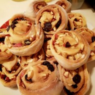 Булочки с корицей и яблоками