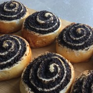 Булочки с маком