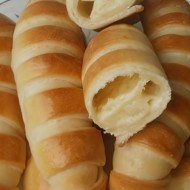 Булочки с сыром и сахаром