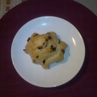 Булочки сдобные с изюмом из картофельного дрожжевого теста