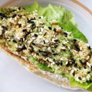 Бутерброд с авокадо