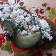 Бутерброд с деревенским творогом