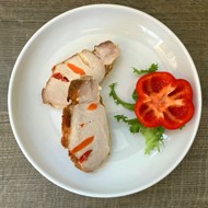 Буженина с красным перцем, морковью и острой приправой