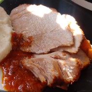 Буженина, томленая в духовке