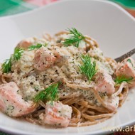 Cемга со шпинатом в сливочном соусе