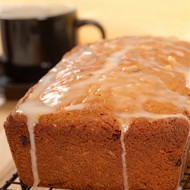 Чайный кекс с изюмом