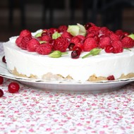 Чизкейк с летними ягодами