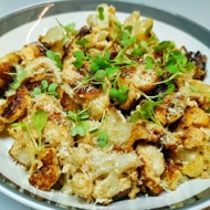 Цветная капуста в кляре с сыром