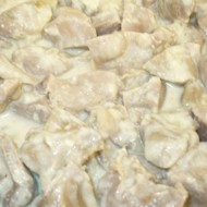 Дичь, тушеная в сметане