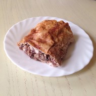 Диетический творожно-яблочный штрудель в лаваше