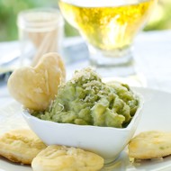 Дип из бобов эдамам и имбиря