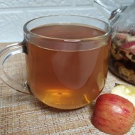 Домашний чай с яблоком и корицей