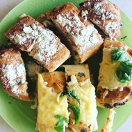 Домашний хлеб с базиликом и сыром