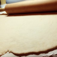 Дрожжевое тесто для пиццы с оливковым маслом