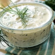 Дзадзики с оливковым маслом