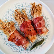 Эноки на сковороде