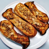 Эринги, жаренные в чесночном масле