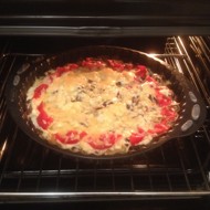 Фарфалле, запеченные с говядиной, в соусе бешамель