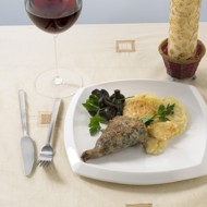 Фаршированные ножки цесарки