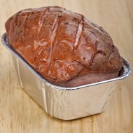 Французский мясной хлеб с черносливом и фисташками