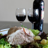 Галантин из курицы с ароматным бульоном